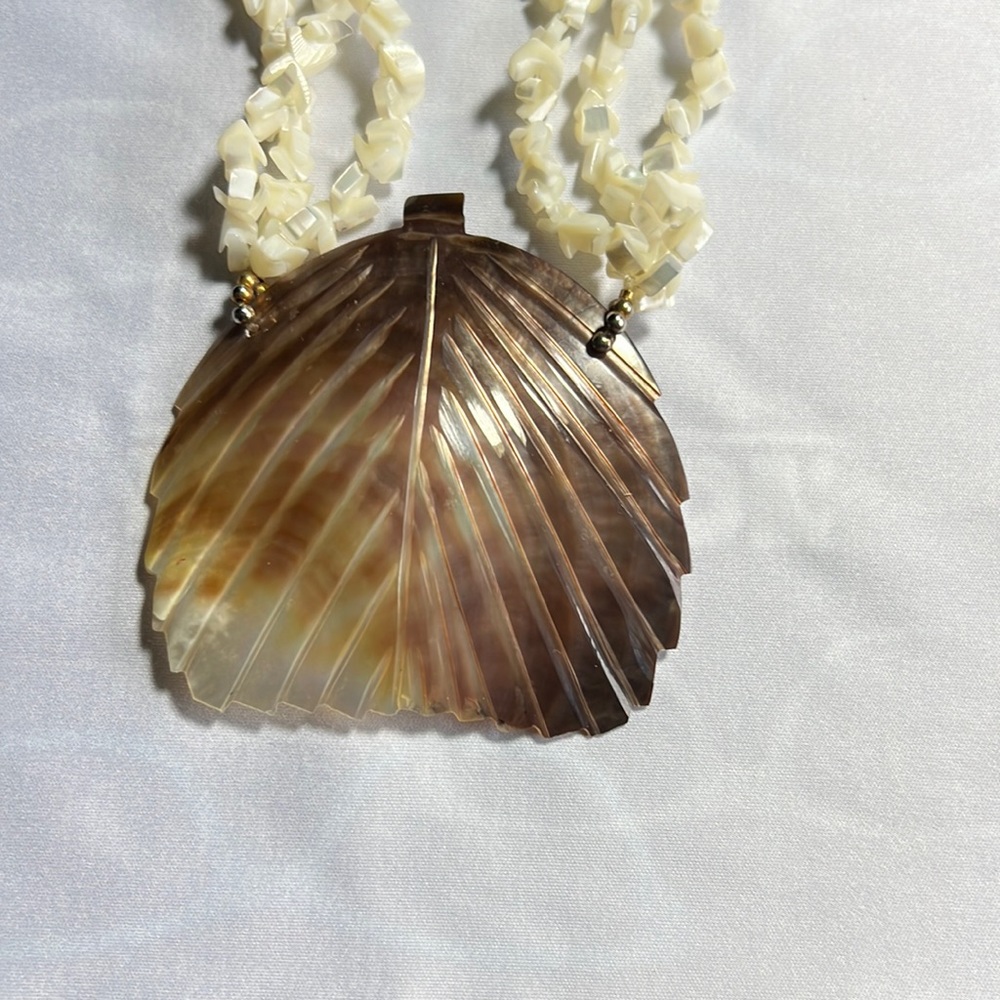 Technibond Tropical Coral Shell Pendant Necklace